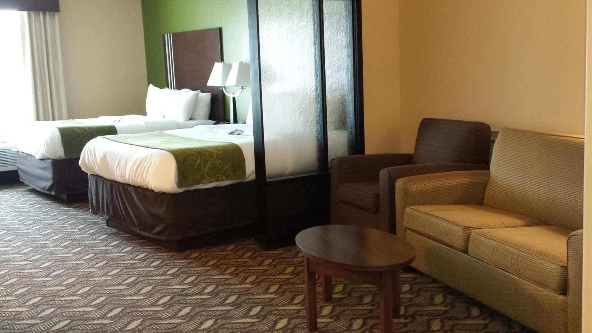 Baymont By Wyndham Jewett Hotel Room photo
